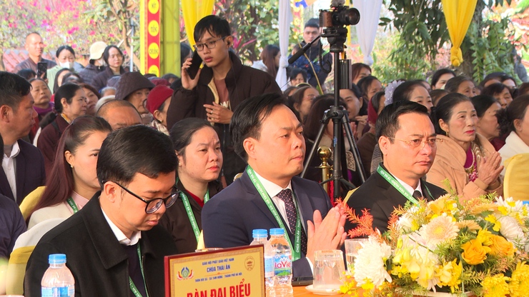 Trang trọng Đại lễ khánh thành Đại Hùng Bảo điện và đúc Đại Hồng Chung chùa Thái Ân thôn Bùi Xá- Ảnh 2.