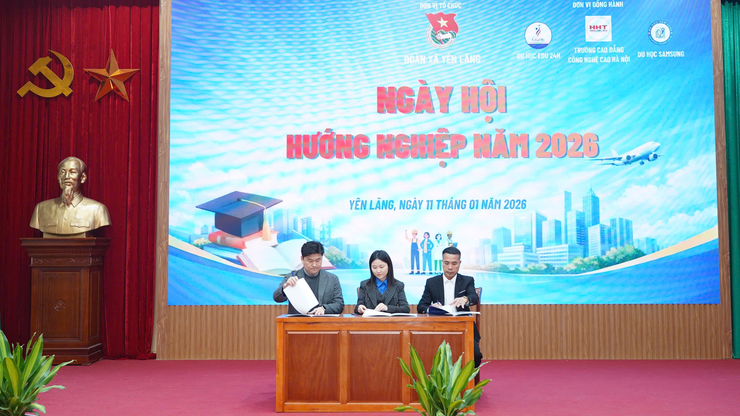 Ngày hội hướng nghiệp xã Yên Lãng năm 2026: Mở hướng đi nghề nghiệp mới cho thanh niên- Ảnh 5.