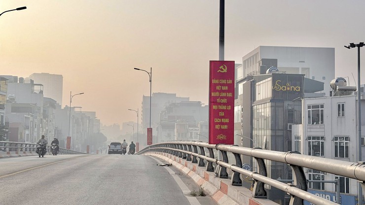 Phường Bồ Đề rực rỡ cờ hoa chào mừng năm mới 2026 và Đại hội XIV của Đảng - Ảnh 14.