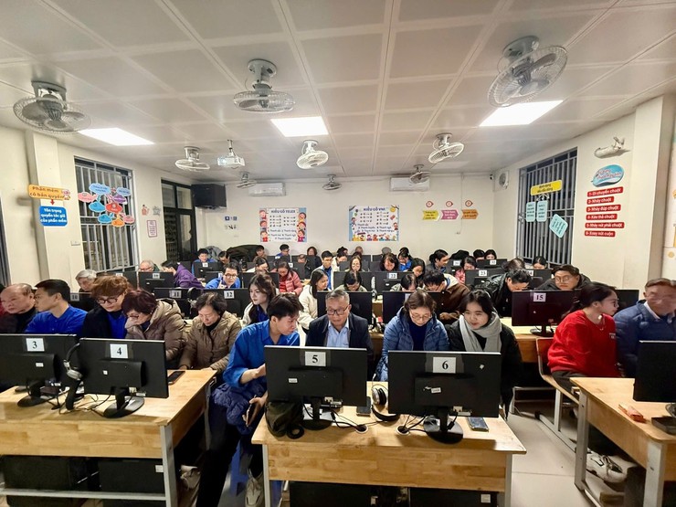 GIA SƯ SỐ: THANH NIÊN ĐỒNG HÀNH CÙNG CÁN BỘ CƠ SỞ TRONG HÀNH TRÌNH CHUYỂN ĐỔI SỐ- Ảnh 3.