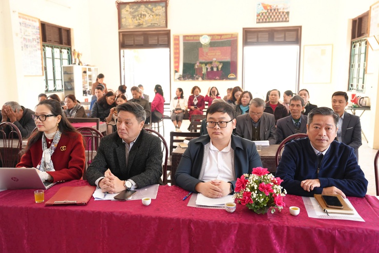 Chi bộ thôn Cự Thần đoàn kết, gương mẫu, tiếp tục phát huy tốt vai trò hạt nhân chính trị cơ sở- Ảnh 2.