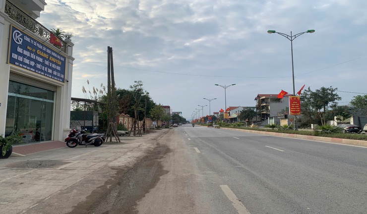 MỸ ĐỨC QUYẾT LIỆT RA QUÂN GIẢI TỎA HÀNH LANG AN TOÀN GIAO THÔNG, LẬP LẠI KỶ CƯƠNG VĂN MINH ĐÔ THỊ- Ảnh 12.