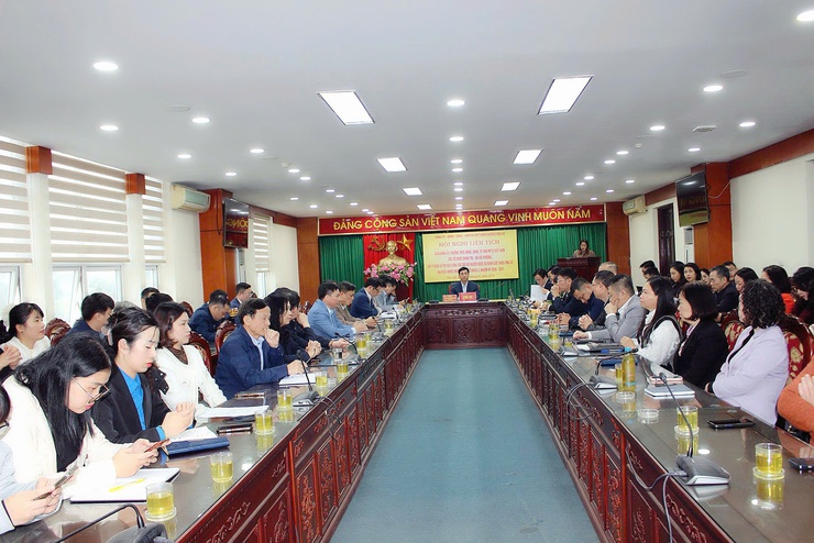 Phường Yên Sở tổ chức Hội nghị liên tịch lấy ý kiến cử tri nơi công tác đối với người ứng cử đại biểu HĐND phường Yên Sở, nhiệm kỳ 2026 - 2031- Ảnh 1.