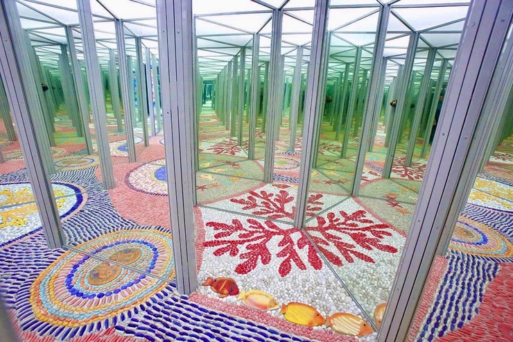 "Nhà gương kỳ ảo" - Trải nghiệm thú vị, hấp dẫn tại công viên Thống Nhất, phường Hai Bà Trưng.- Ảnh 6.