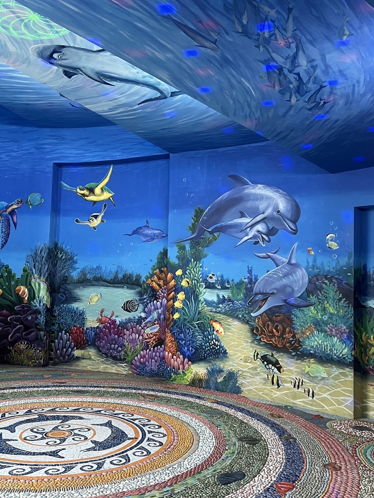 "Nhà gương kỳ ảo" - Trải nghiệm thú vị, hấp dẫn tại công viên Thống Nhất, phường Hai Bà Trưng.- Ảnh 8.