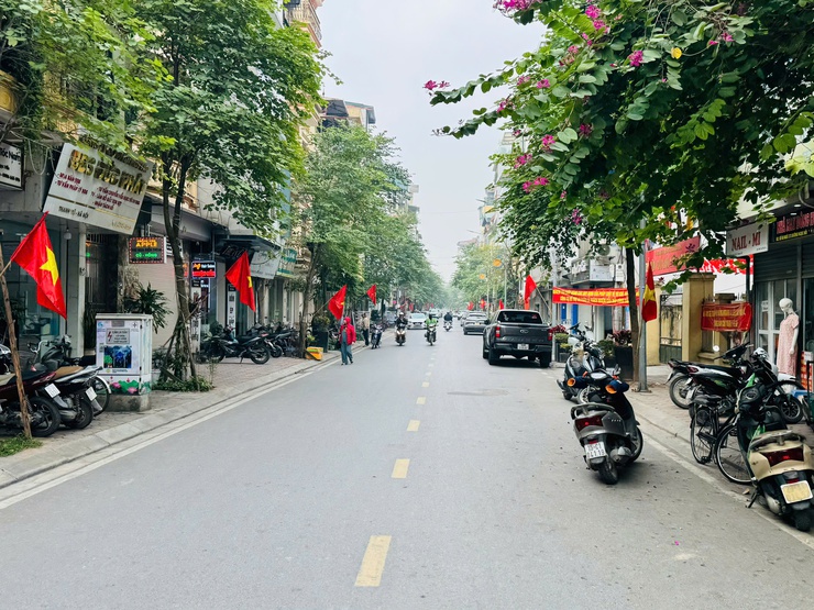 Thanh Trì rực rỡ cờ hoa chào mừng Đại hội lần thứ XIV của Đảng - Ảnh 6.