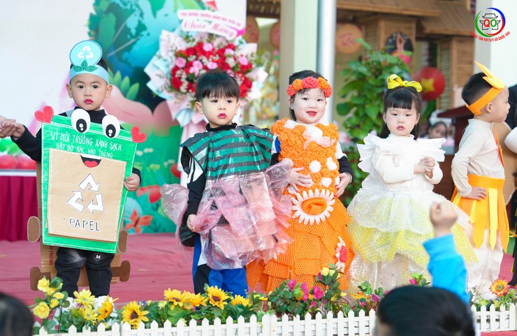 TRƯỜNG MẦM NON QUỐC OAI - TỔ CHỨC CHƯƠNG TRÌNH "BÉ CHUNG TAY BẢO VỆ MÔI TRƯỜNG" NĂM HỌC 2025 – 2026"- Ảnh 16.