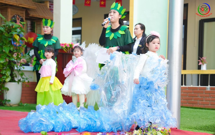 TRƯỜNG MẦM NON QUỐC OAI - TỔ CHỨC CHƯƠNG TRÌNH "BÉ CHUNG TAY BẢO VỆ MÔI TRƯỜNG" NĂM HỌC 2025 – 2026"- Ảnh 18.