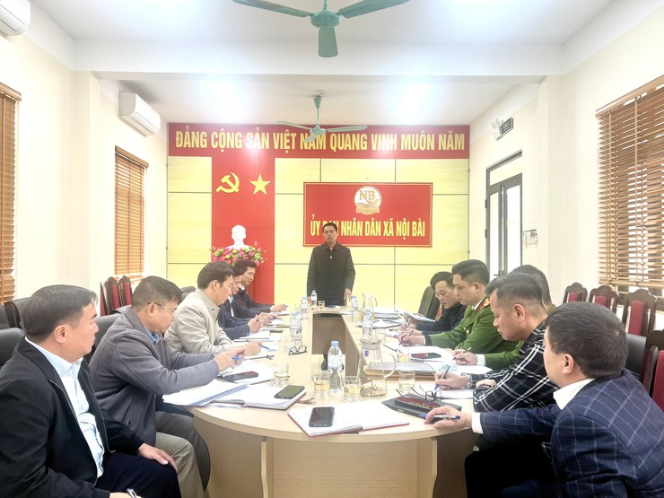 NỘI BÀI TRIỂN KHAI KẾ HOẠCH GIẢI QUYẾT 05 ĐIỂM NGHẼN CỦA THÀNH PHỐ- Ảnh 1.