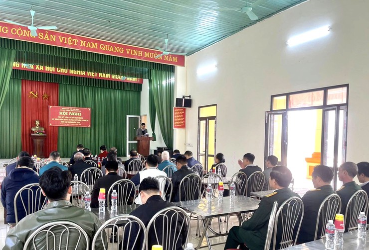 THÔN BÁI THƯỢNG TỔNG KẾT CÔNG TÁC XÂY DỰNG ĐẢNG, CHÍNH QUYỀN, BAN CÔNG TÁC MẶT TRẬN NĂM 2025- Ảnh 1.