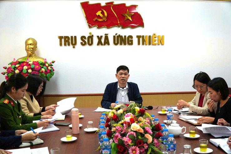 Xã Ứng Thiên tổ chức hội nghị thống nhất nội dung kiểm tra liên ngành về chống buôn lậu, gian lận thương mại và an toàn thực phẩm năm 2026- Ảnh 3.