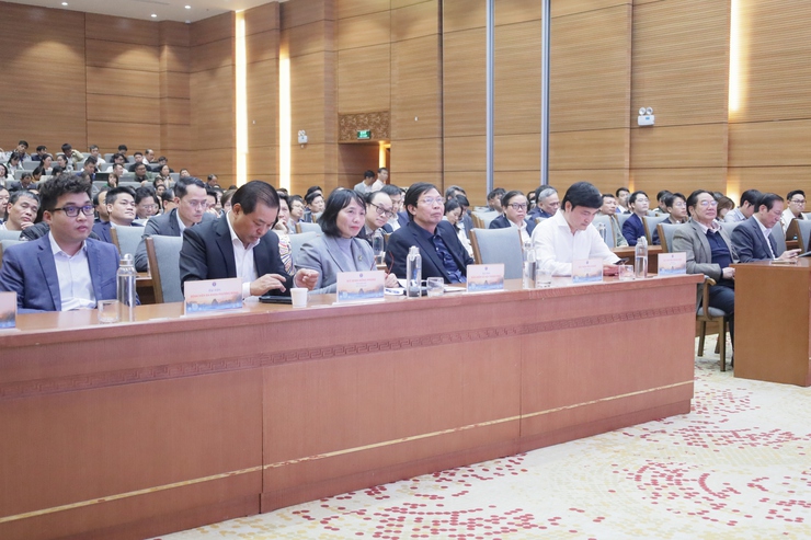 Phối hợp thực hiện Nghị quyết số 72-NQ/TW của Bộ Chính trị về một số giải pháp đột phá, tăng cường bảo vệ, chăm sóc và nâng cao sức khỏe Nhân dân trên địa bàn thành phố Hà Nội- Ảnh 2. Phối hợp thực hiện Nghị quyết số 72-NQ/TW của Bộ Chính trị về một số giải pháp đột phá, tăng cường bảo vệ, chăm sóc và nâng cao sức khỏe Nhân dân trên địa bàn thành phố Hà Nội- Ảnh 2.