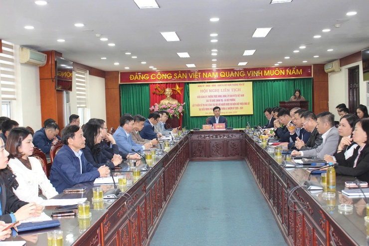 Từ dân chủ đến đồng thuận: 100% cử tri nơi công tác phường Yên Sở nhất trí giới thiệu người ứng cử đại biểu HĐND nhiệm kỳ 2026 - 2031- Ảnh 1.