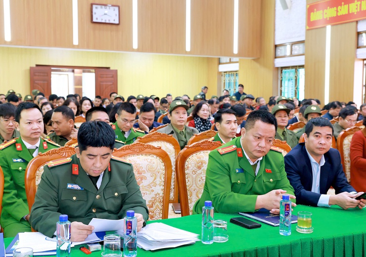 CÔNG AN XÃ THƯ LÂM TRIỂN KHAI PHƯƠNG ÁN VÀ TỔ CHỨC RA QUÂN BẢO ĐẢM ANTT PHỤC VỤ ĐẠI HỘI ĐẢNG, BẦU CỬ ĐẠI BIỂU QUỐC HỘI KHÓA 16 VÀ ĐẠI BIỂU HĐND CÁC CẤP VÀ TẾT NGUYÊN ĐÁN BÍNH NGỌ 2026.- Ảnh 6.