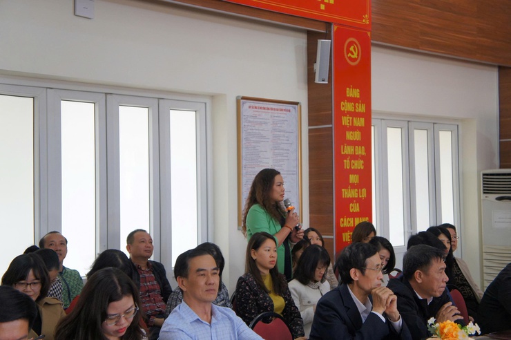 Phường Phú Thượng tổ chức hội nghị liên tịch lấy ý kiến cử tri nơi công tác đối với người được dự kiến giới thiệu ứng cử đại biểu đại biểu Hội đồng Nhân dân phường, nhiệm kỳ 2026 - 2031- Ảnh 7.