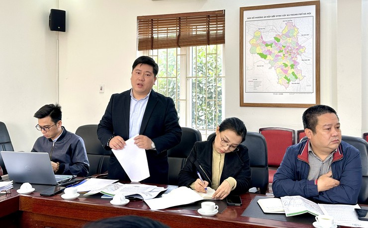 Xã Bát Tràng tổ chức hội nghị lấy ý kiến nhiệm vụ Quy hoạch phân khu đô thị, tỷ lệ 1/2.000 Khu đô thị mới tại các xã Bát Tràng và Gia Lâm- Ảnh 1.