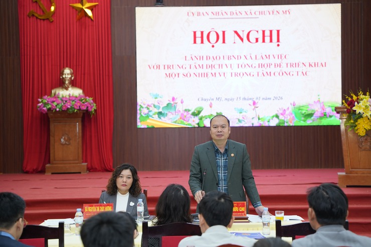 Lãnh đạo UBND xã làm việc với Trung tâm Dịch vụ tổng hợp về các nhiệm vụ trọng tâm năm 2026- Ảnh 1.