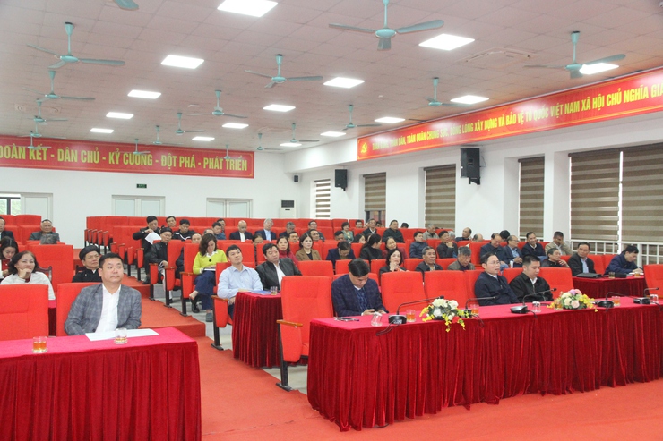 Phường Xuân Phương tổng kết phong trào “Toàn dân đoàn kết xây dựng đời sống văn hóa” năm 2025, phát động thi đua và triển khai công tác mừng thọ năm 2026
- Ảnh 2.