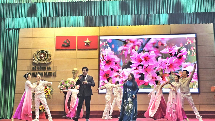 PHƯỜNG BA ĐÌNH PHÁT ĐỘNG PHONG TRÀO THI ĐUA NĂM 2026, KHƠI DẬY KHÁT VỌNG VƯƠN MÌNH TRONG KỶ NGUYÊN MỚI- Ảnh 14.