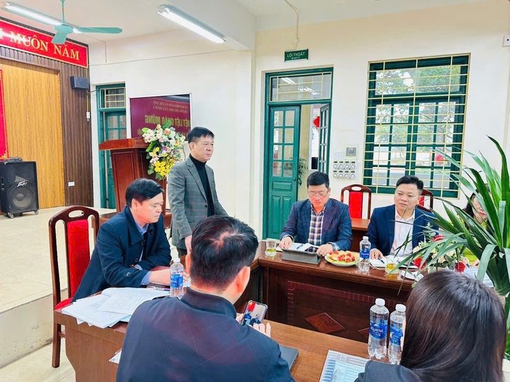 ĐOÀN CÔNG TÁC CỦA SỞ GIÁO DỤC-ĐÀO TẠO HÀ NỘI VỀ LÀM VIỆC TẠI TRƯỜNG TIỂU HỌC TÂN MINH A- Ảnh 1.