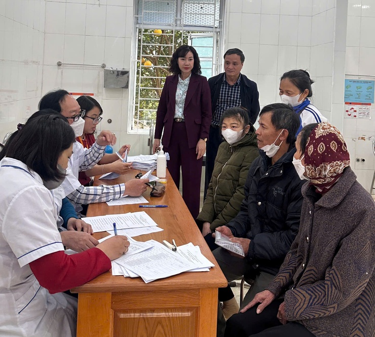 PHÚ XUYÊN: ĐÁNH GIÁ DẠNG KHUYẾT TẬT VÀ MỨC ĐỘ KHUYẾT TẬT CHO NGƯỜI BỊ ẢNH HƯỞNG- Ảnh 1.