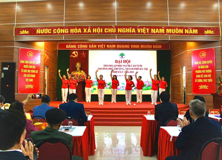 Đại hội thành lập hội người cao tuổi Phường Phú Thượng – dấu mốc quan trọng trong công tác người cao tuổi- Ảnh 3.