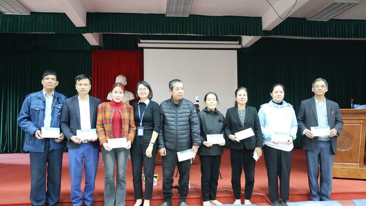 Vốn vay ưu đãi đồng hành cùng hộ nghèo và đối tượng chính sách xã Tam Hưng- Ảnh 4.