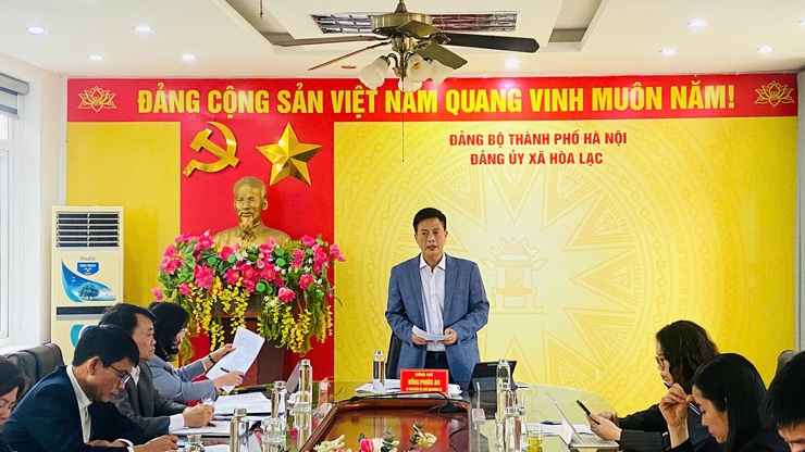 Thường trực Đảng ủy xã Hòa Lạc nghe báo cáo kết quả thực hiện 03 nghị quyết trọng tâm- Ảnh 4.