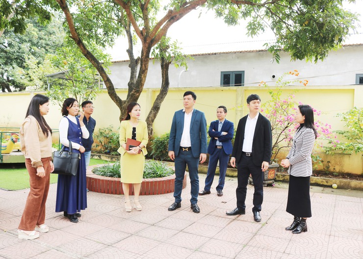 Đồng chí Phó Chủ tịch UBND xã Quốc Oai khảo sát, chỉ đạo công tác chuẩn bị kiểm định chất lượng giáo dục, công nhận trường đạt chuẩn quốc gia năm 2026- Ảnh 15.