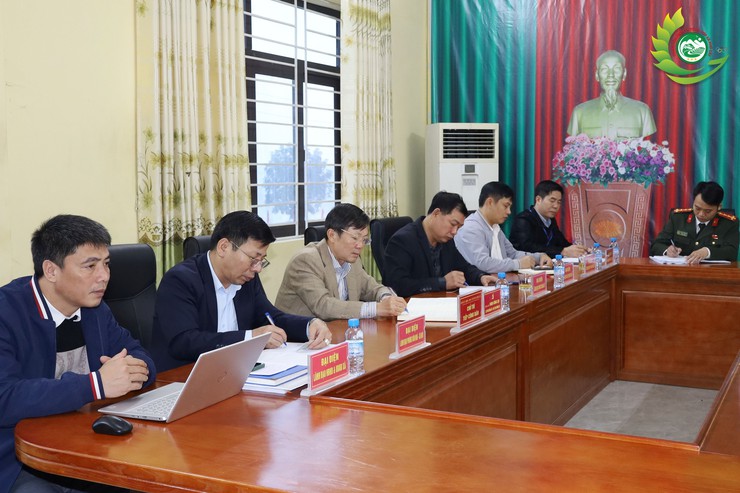 Đồng chí Bí thư Đảng ủy, Chủ tịch HĐND xã Phú Cát tiếp công dân định kỳ tháng 01/2026- Ảnh 2.