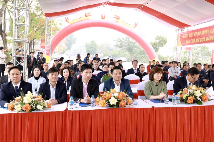 Lễ khởi công dự án xây dựng tuyến đường từ đường gom Quốc lộ 3 (mới) xã Thư Lâm đi phường Phù Khê, tỉnh Bắc Ninh- Ảnh 11.
