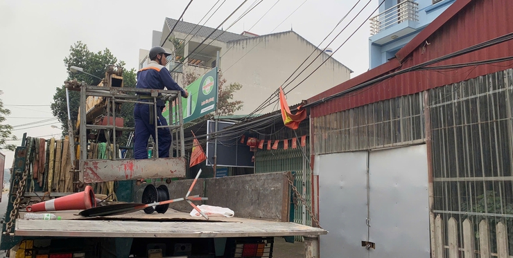 Xã Quang Minh quyết liệt chỉnh trang hệ thống dây cáp viễn thông trên địa bàn- Ảnh 2.