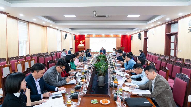 ĐẢNG ỦY XÃ QUANG MINH TỔ CHỨC HỘI NGHỊ CHỈ ĐẠO CÁC NHIỆM VỤ TRỌNG TÂM TRONG THỜI GIAN DIỄN RA ĐẠI HỘI ĐẢNG TOÀN QUỐC LẦN THỨ XIV- Ảnh 1.