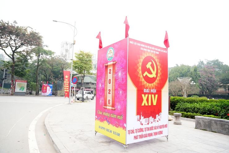 PHƯỜNG SƠN TÂY RỰC RỠ CỜ HOA CHÀO MỪNG ĐẠI HỘI ĐẠI BIỂU TOÀN QUỐC LẦN THỨ XIV CỦA ĐẢNG- Ảnh 11.