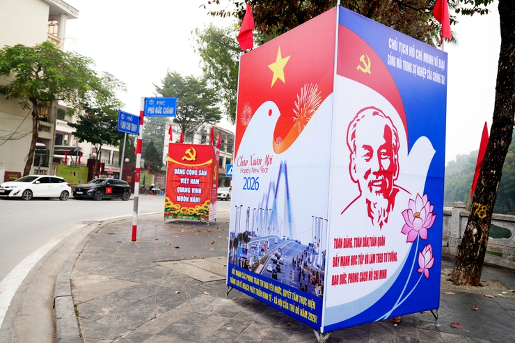 PHƯỜNG SƠN TÂY RỰC RỠ CỜ HOA CHÀO MỪNG ĐẠI HỘI ĐẠI BIỂU TOÀN QUỐC LẦN THỨ XIV CỦA ĐẢNG- Ảnh 7.