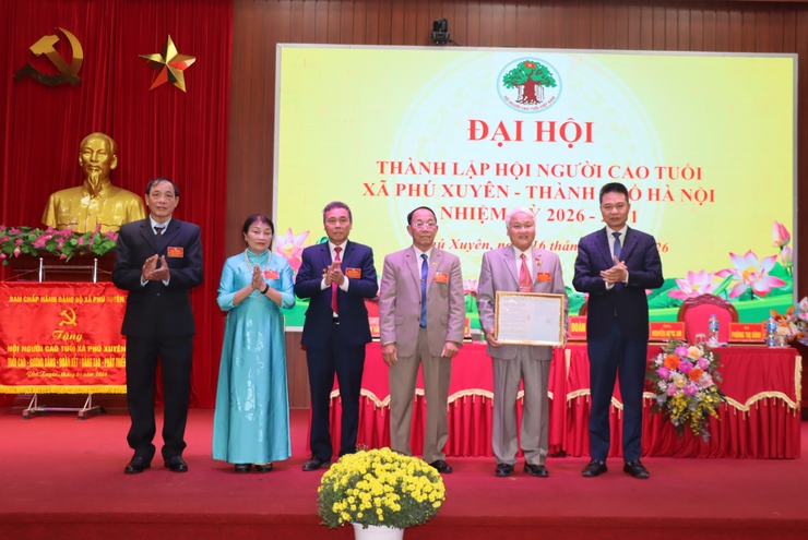 Đại hội thành lập Hội Người cao tuổi xã Phú Xuyên: Khẳng định vị thế của NCT trong xây dựng quê hương văn minh, giàu đẹp- Ảnh 4.