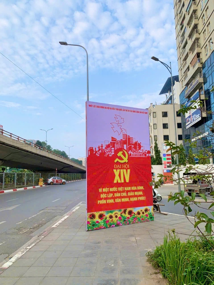 Phường Bạch Mai tổ chức các hoạt động trang trí, tuyên truyền chào mừng Đại hội đại biểu toàn quốc lần thứ XIV của Đảng; Chào năm mới 2026- Ảnh 7.
