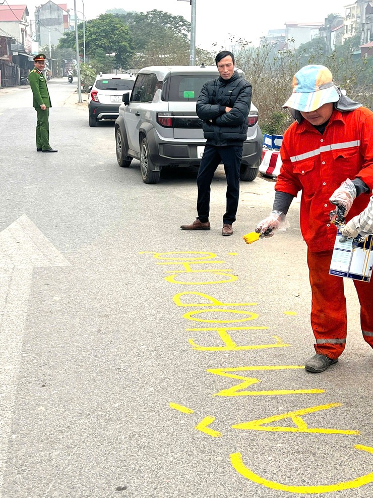 Đại Xuyên quyết liệt xóa bỏ chợ cóc, chợ tạm – lập lại trật tự đô thị trên địa bàn xã- Ảnh 6.