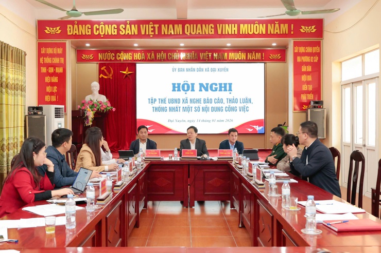 UBND xã Đại Xuyên thống nhất nhiều nhiệm vụ trọng tâm quý I năm 2026
- Ảnh 1.