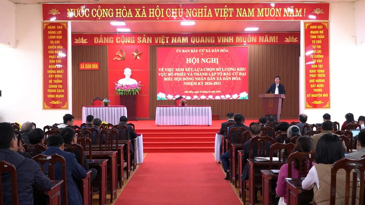 HỘI NGHỊ XEM XÉT, LỰA CHỌN KHU VỰC BỎ PHIẾU VÀ THÀNH LẬP TỔ BẦU CỬ PHỤC VỤ CUỘC BẦU CỬ ĐẠI BIỂU QUỐC HỘI KHÓA XVI VÀ ĐẠI BIỂU HĐND CÁC CẤP NHIỆM KỲ 2026 – 2031- Ảnh 11.