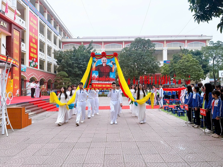 Trường THCS Chu Văn An: Khai mạc Hội khoẻ Phù Đổng năm học 2025 - 2026- Ảnh 4.