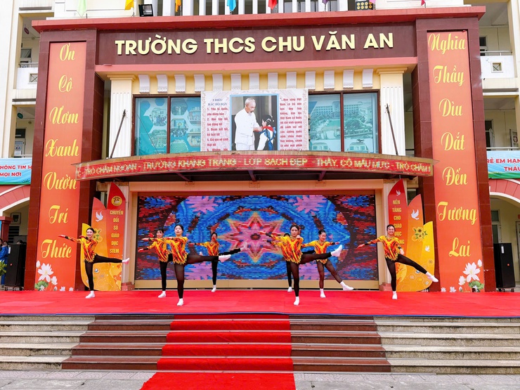 Trường THCS Chu Văn An: Khai mạc Hội khoẻ Phù Đổng năm học 2025 - 2026- Ảnh 14.