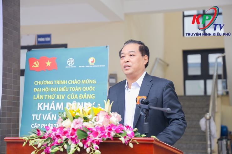 UBND xã Kiều Phú phối hợp Học viện Y - Dược học cổ truyền Việt Nam Khai mạc Chương trình khám bệnh và tư vấn sức khỏe miễn phí cho các đối tượng chính sách trên địa bàn- Ảnh 5.