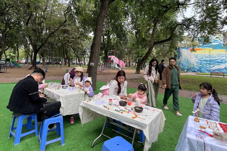 Nhiều hoạt động sôi nổi, bổ ích tại công viên Thống Nhất, phường Hai Bà Trưng, Hà Nội.- Ảnh 14.
