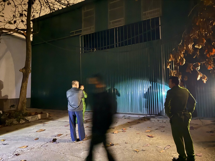 Phát hiện cơ sở đúc nhôm, gang trái phép tại xã Thư Lâm- Ảnh 5.