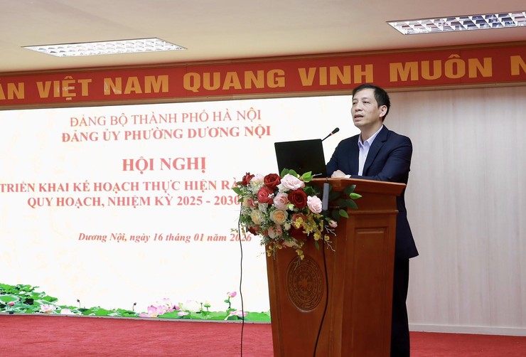 Đảng bộ phường Dương Nội triển khai rà soát, bổ sung quy hoạch cán bộ nhiệm kỳ 2025-2030, 2026-2031- Ảnh 1.