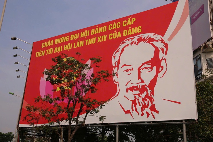 Phường Dương Nội rực rỡ cờ hoa chào mừng Đại hội Đảng toàn quốc lần thứ XIV- Ảnh 3.