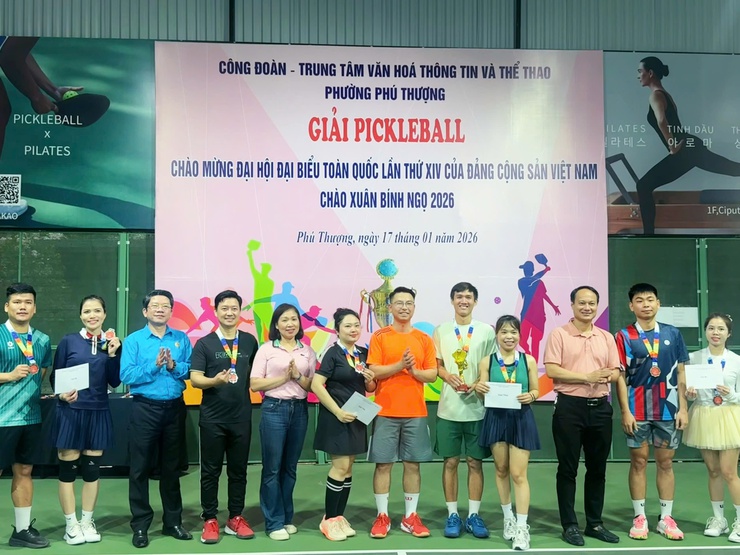 Phường Phú Thượng khai mạc và tổ chức thành công giải thi đấu pickleball chào mừng Đại hội Đại biểu toàn quốc lần thứ XIV của Đảng, chào xuân Bính Ngọ năm 2026- Ảnh 17.