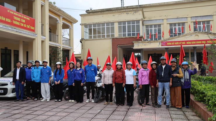 Tuyên truyền lưu động – Lan tỏa khí thế thi đua chào mừng Đại hội XIV của Đảng- Ảnh 1.