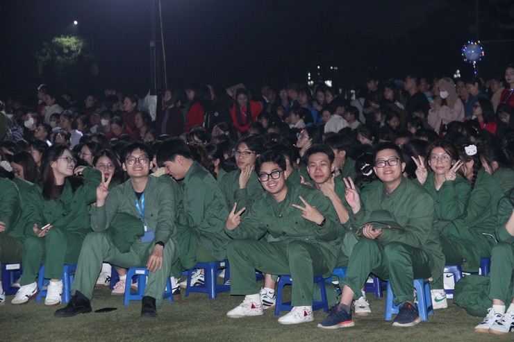 HÒA LẠC CẤT CÁNH – ĐÊM NGHỆ THUẬT ĐẶC SẮC LAN TỎA KHÁT VỌNG PHÁT TRIỂN- Ảnh 25.